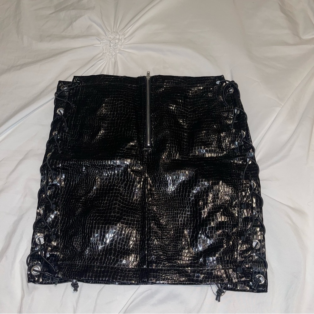 PLT Faux Leather Skirt - Picture 4 of 8